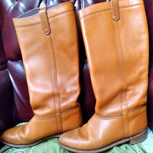 Vtg Dexter Riding style boots. W 8.5N. USA. Beautiful Patina. Recently treated.